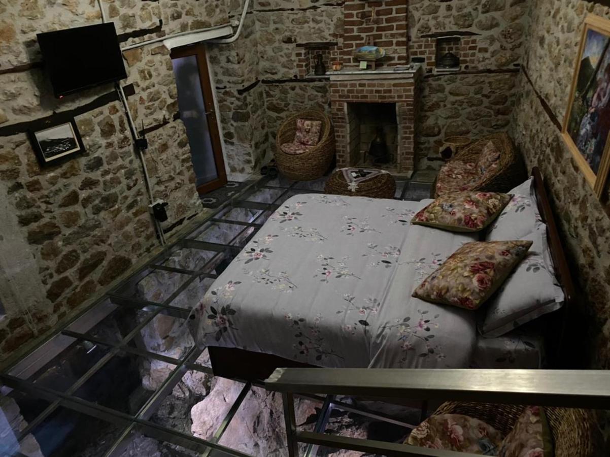 Nuci'S Home Glass Floor Tushemisht Exterior foto