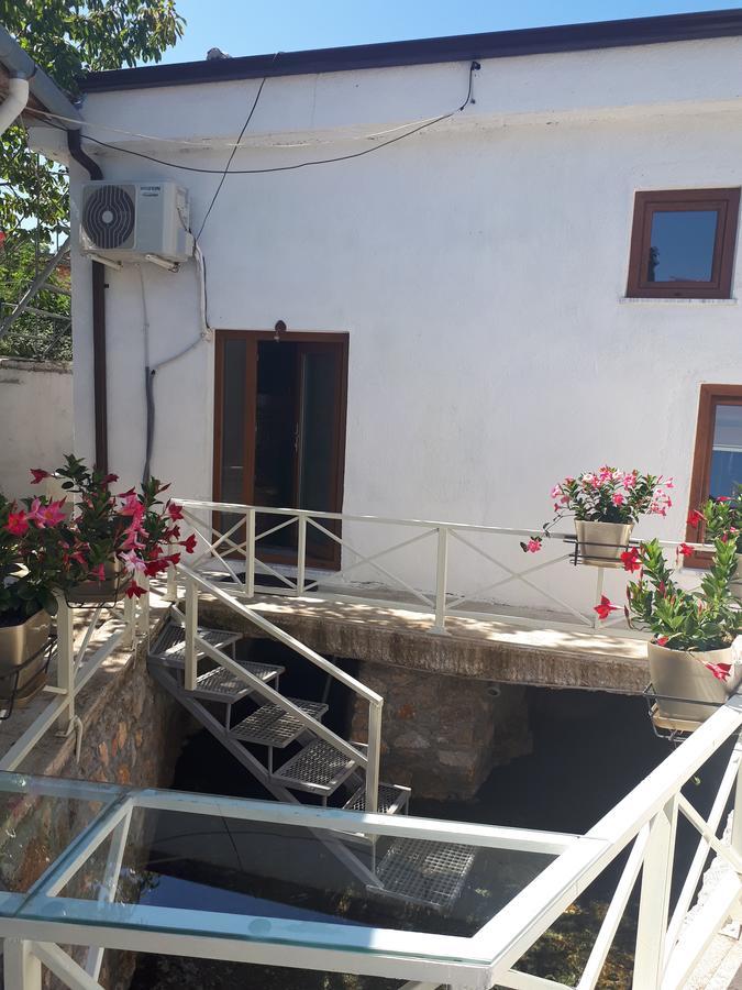 Nuci'S Home Glass Floor Tushemisht Exterior foto