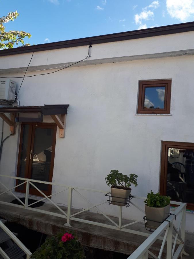 Nuci'S Home Glass Floor Tushemisht Exterior foto